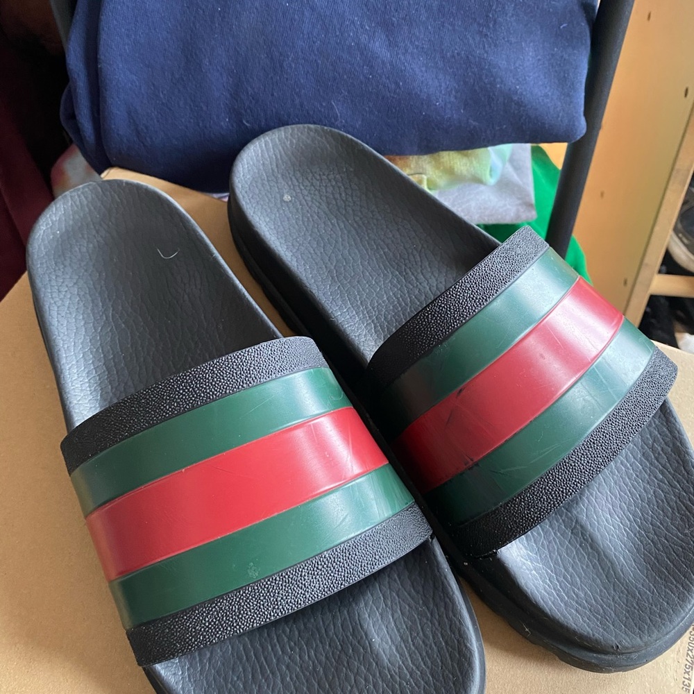 Gucci slides